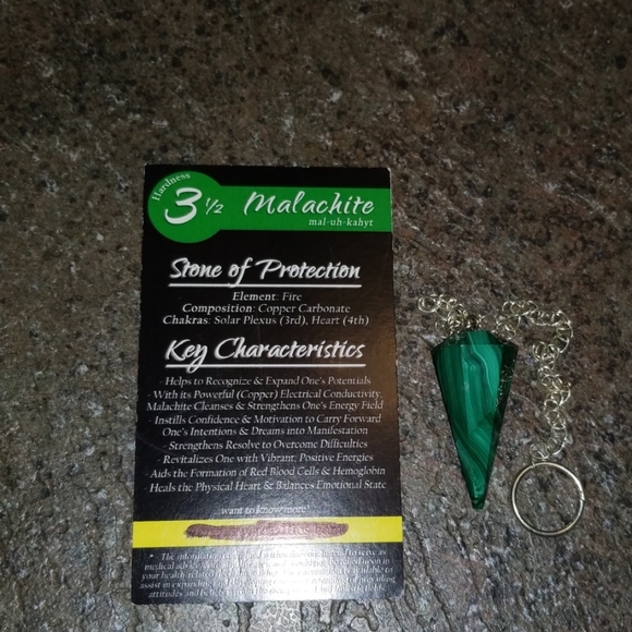 Malachite Crystal Pendulum - Picture 2 of 4